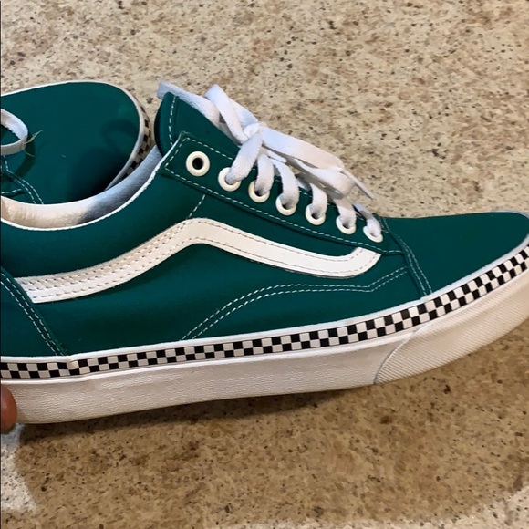 Vans size 8.5 in great condition - Picture 1 of 4